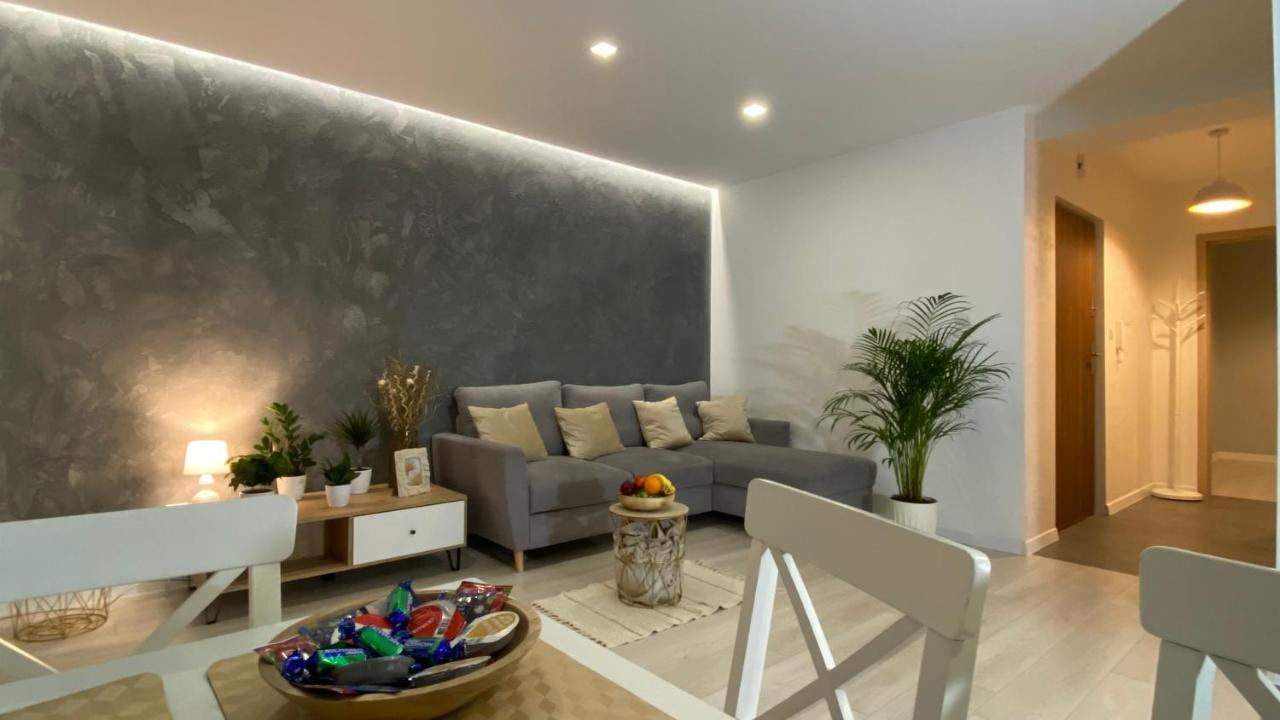 פז'מיסל Apartament Plaza Park מראה חיצוני תמונה